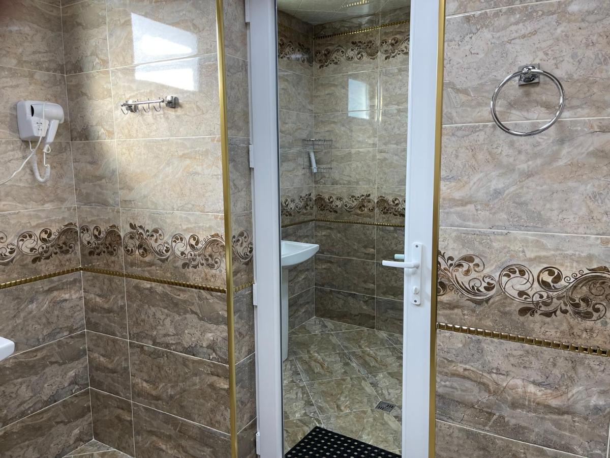 Euro Hotel Quba Ngoại thất bức ảnh